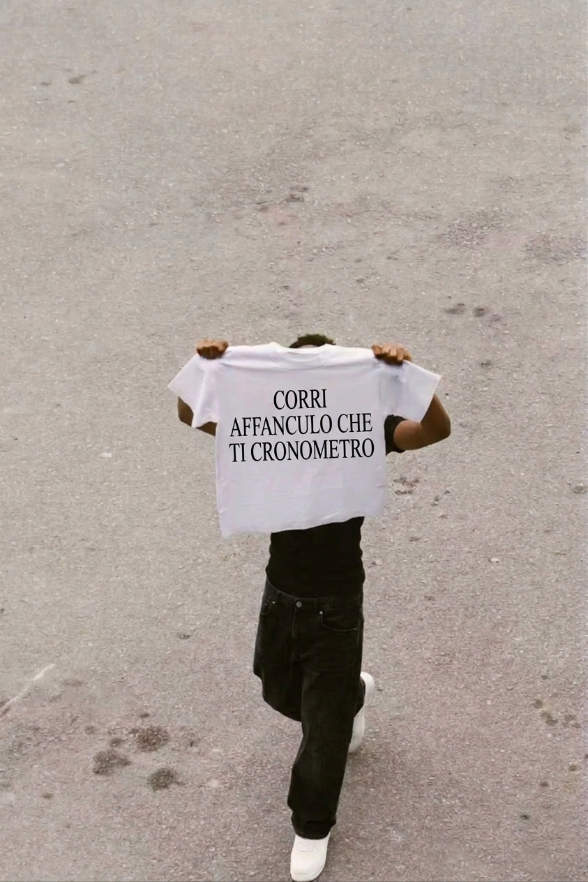 “RUN” OVERSIZE T-SHIRT -WHITE-