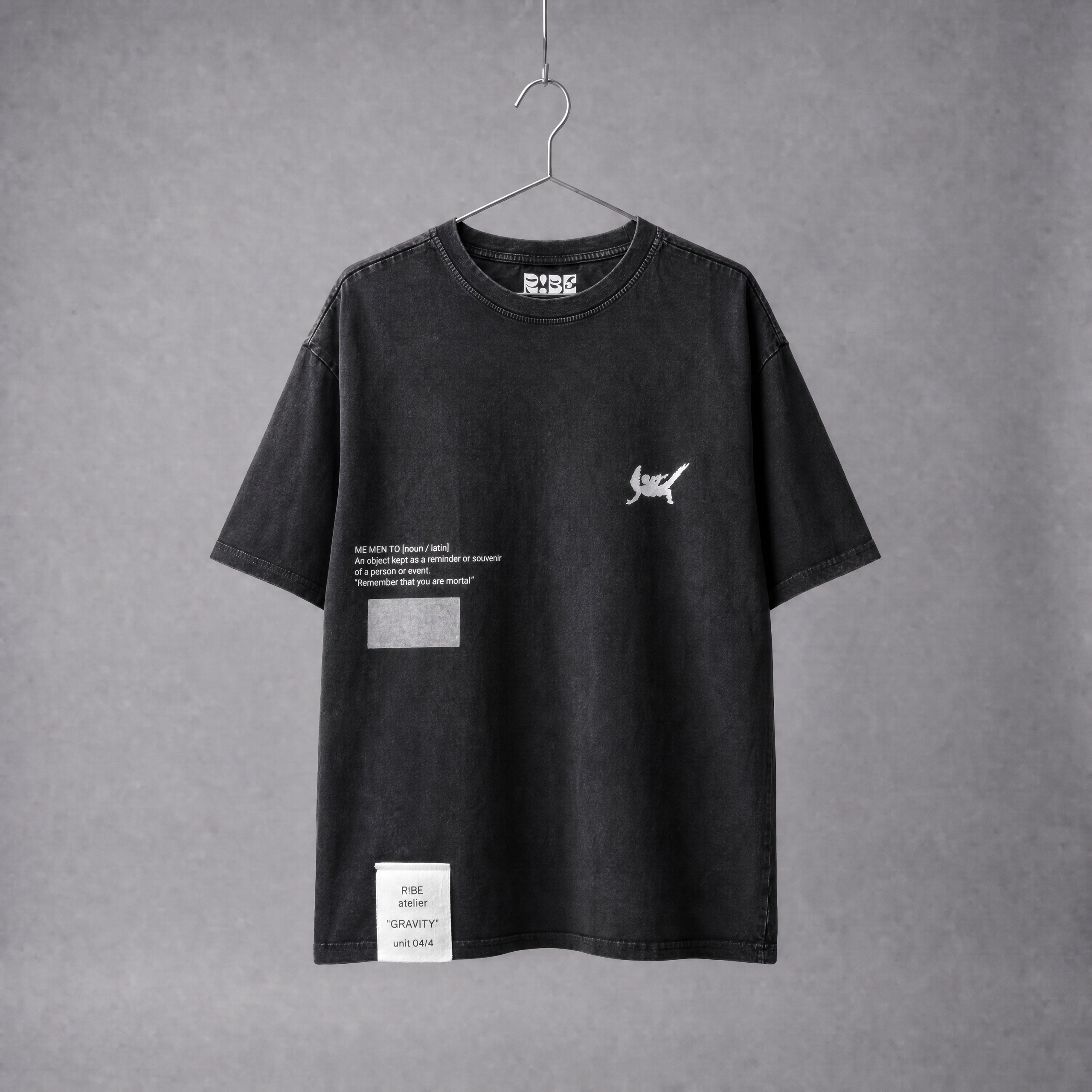 T-SHIRT "GRAVITY"